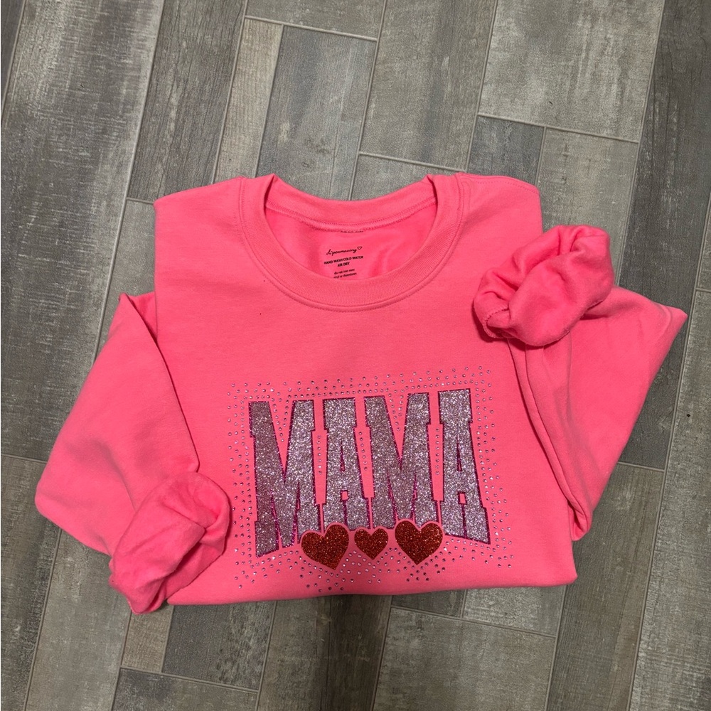 Pink 'MAMA' Sweatshirt with Heart Accents